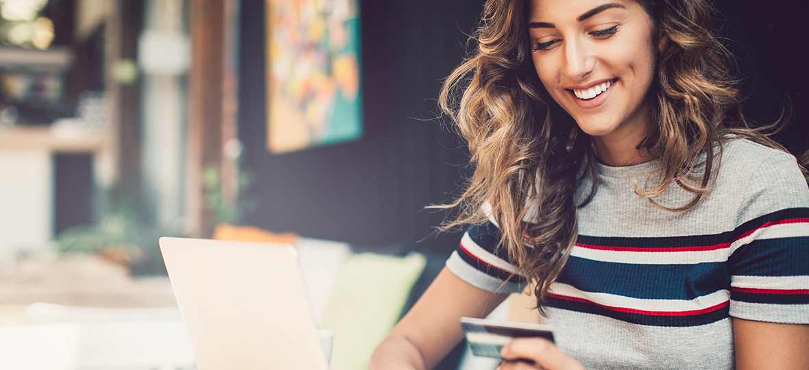 VOS HABITUDES DE PAIEMENT AU QUOTIDIEN : SI ON EN PARLAIT ?.Régler une facture, souscrire un contrat, dites-nous quels sont vos moyens de paiement préférés